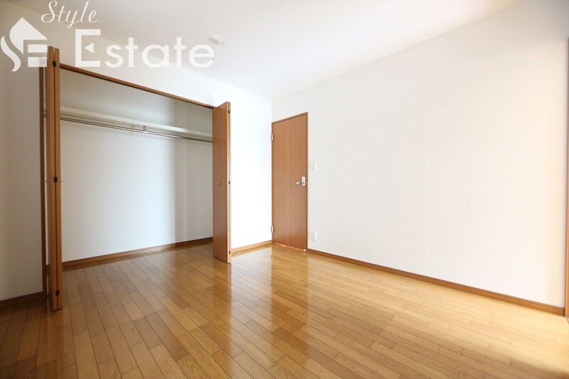 リバーサイド千年の物件内観写真