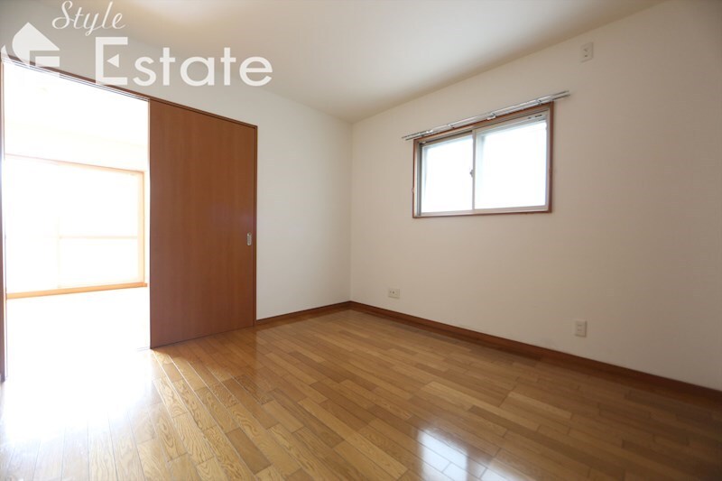 リバーサイド千年の物件内観写真