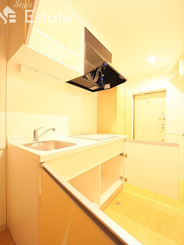 Casa Avenue Tsurumaiの物件内観写真