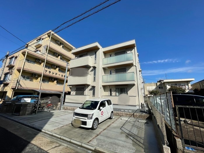 桜山駅 徒歩3分 1階の物件外観写真