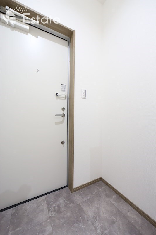 コンフォール鳴浜の物件内観写真