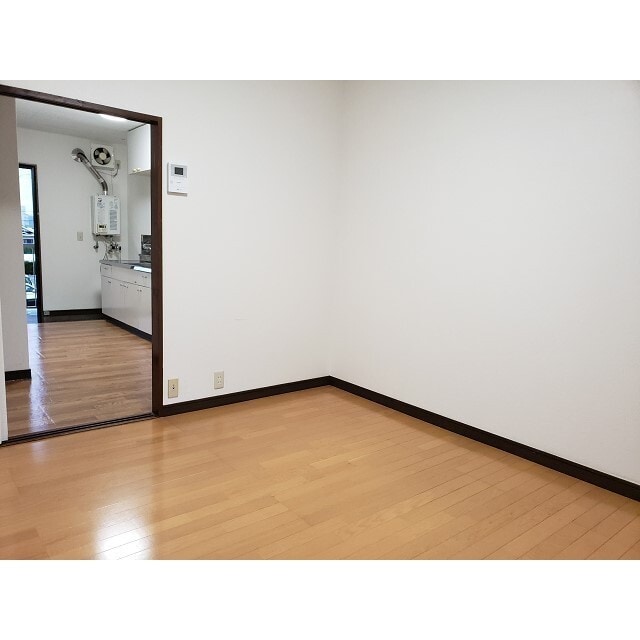 レジデンス高岡Ⅰの物件内観写真