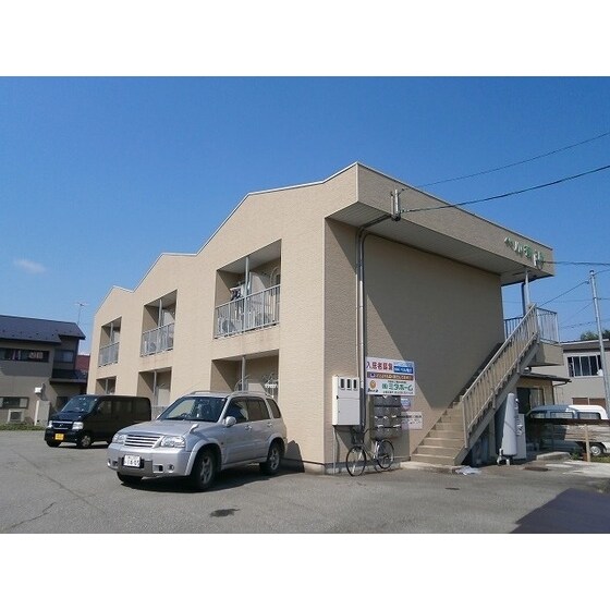 ベル有沢の物件外観写真