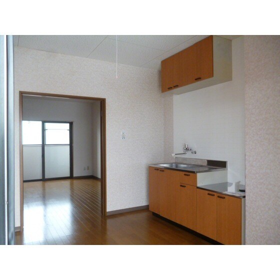 クーリエの物件内観写真