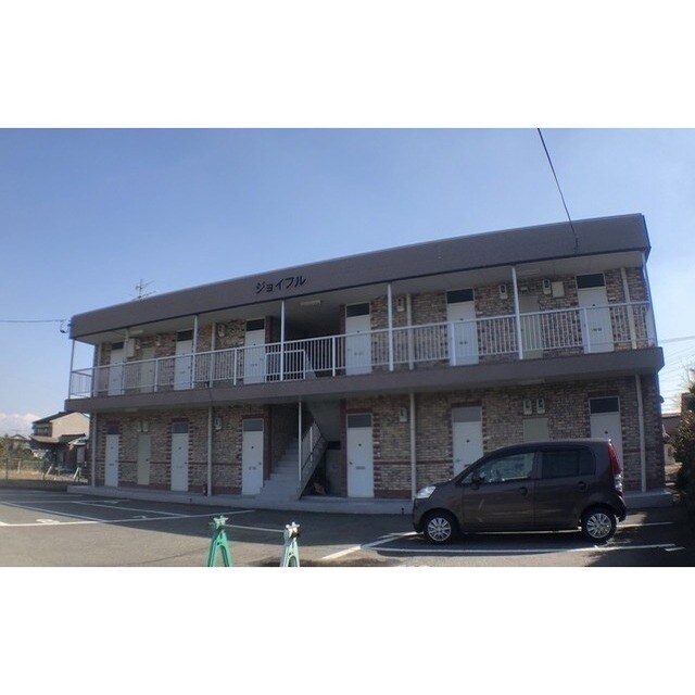ジョイフルの物件外観写真