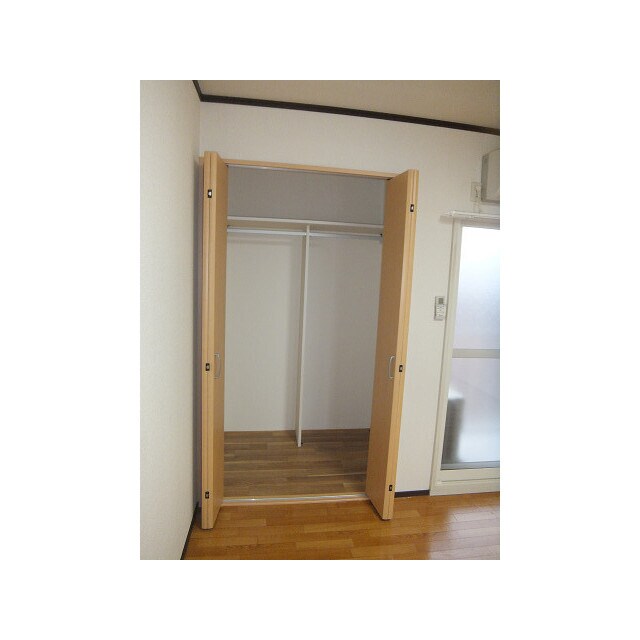 セゾン下新の物件内観写真