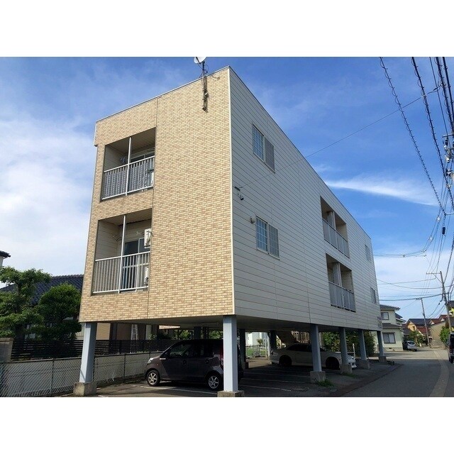 ピエロの物件外観写真