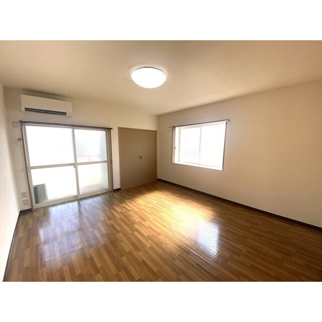 ミラクルの物件内観写真