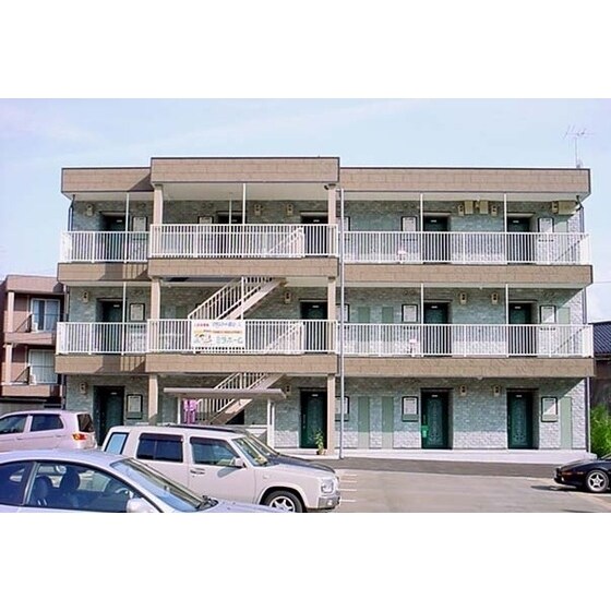 グランコート富山の物件外観写真