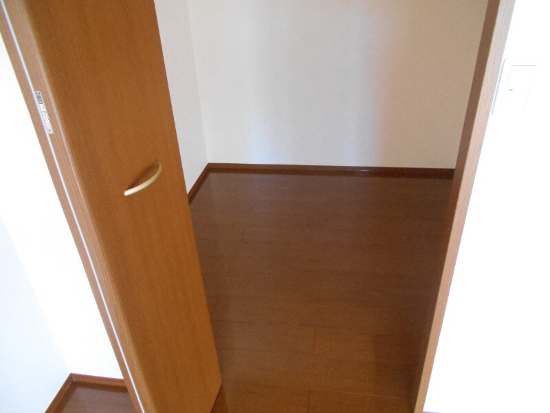 高井田中央駅 徒歩5分 2階の物件内観写真