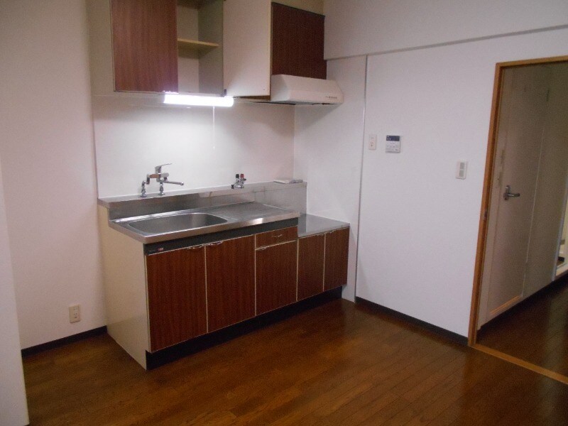 エルトレスＢの物件内観写真