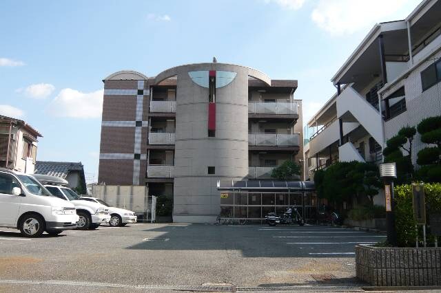 エルトレスＢの物件外観写真