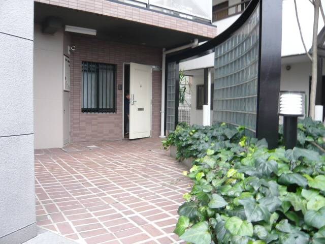 エルトレスＢの物件外観写真