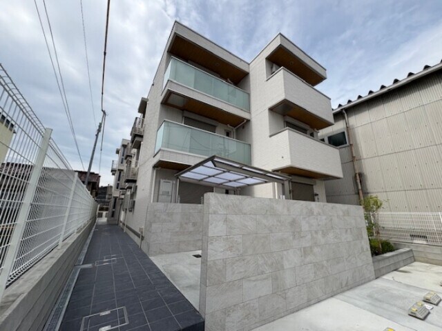 放出駅 徒歩8分 1階の物件外観写真