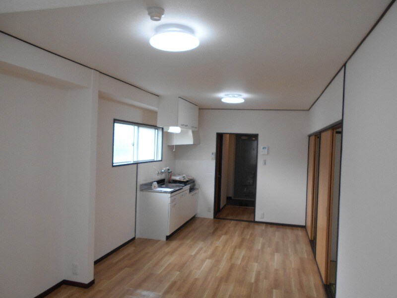 フェリーチェコートの物件内観写真