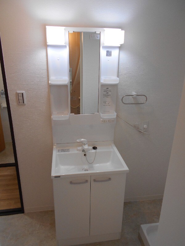 フェリーチェコートの物件内観写真