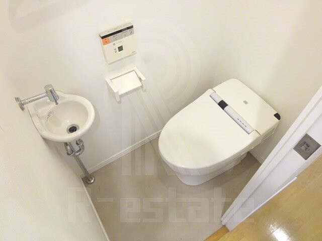 箱崎駅 徒歩2分 6階の物件内観写真