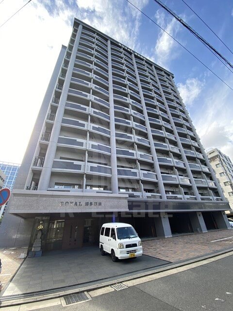 ロイヤル博多駅前の物件外観写真