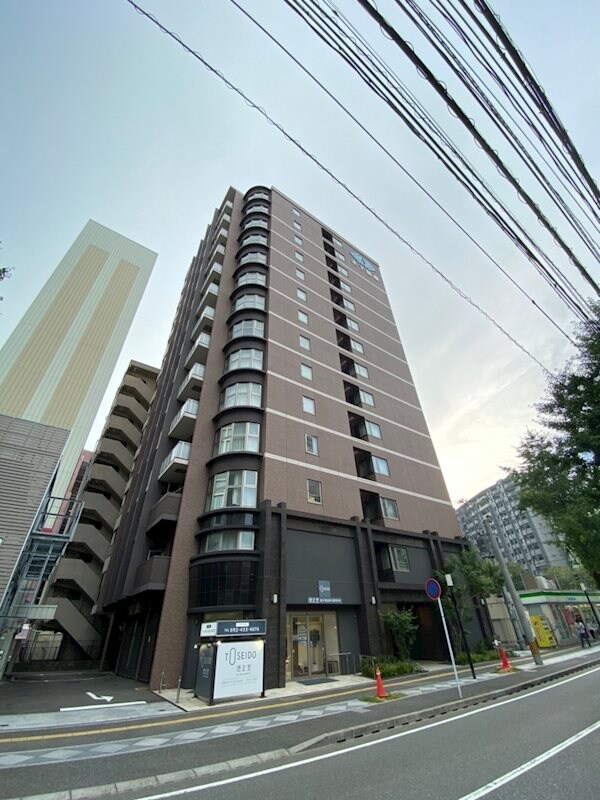 リーブル博多駅前の物件外観写真