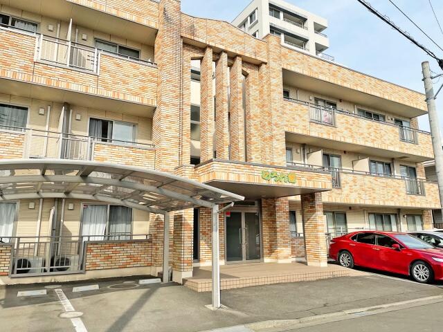 めろん館の物件外観写真