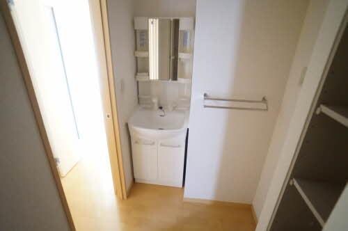 ディアス　セフィーラIIIの物件内観写真