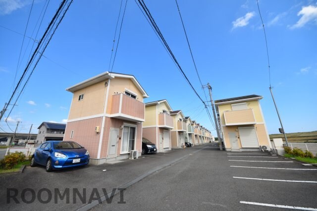 レインボータウン名田の物件外観写真