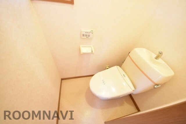 レインボータウン名田の物件内観写真