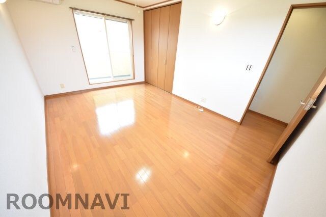 レインボータウン名田の物件内観写真