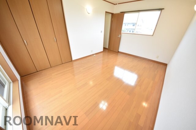 レインボータウン名田の物件内観写真