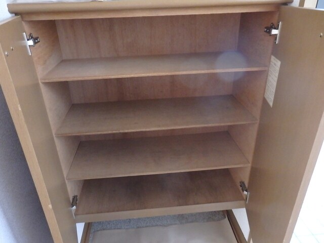 ロイヤルシャトー今泉Ａの物件内観写真