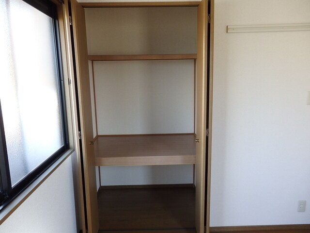 ロイヤルシャトー今泉Ａの物件内観写真