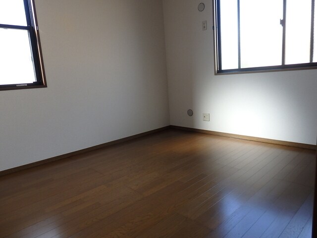 ロイヤルシャトー今泉Ａの物件内観写真