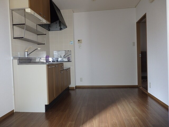 ロイヤルシャトー今泉Ａの物件内観写真