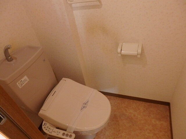 フローラヒルズの物件内観写真