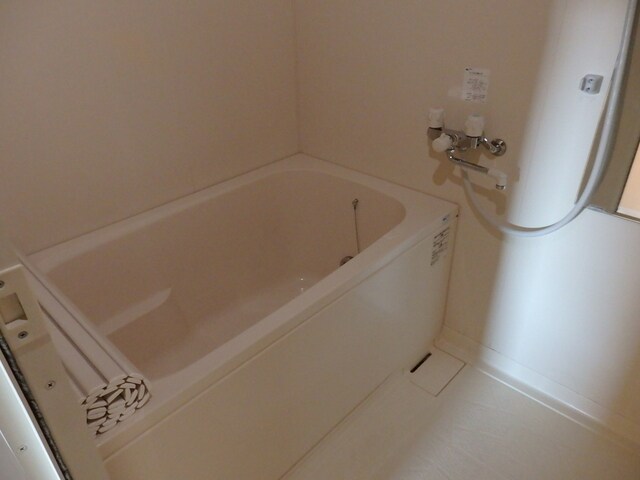 フローラヒルズの物件内観写真