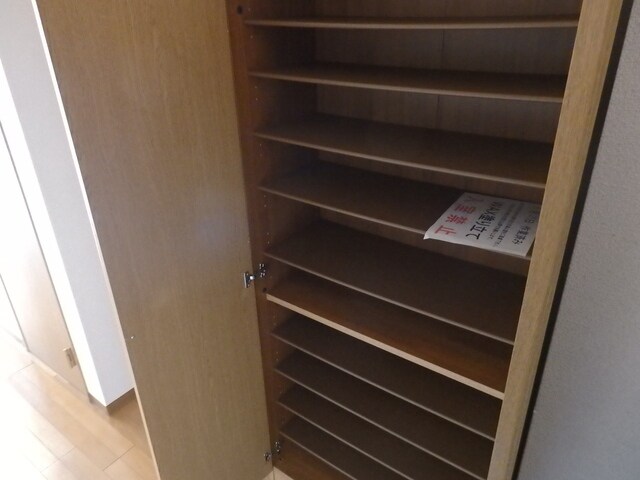 フローラヒルズの物件内観写真