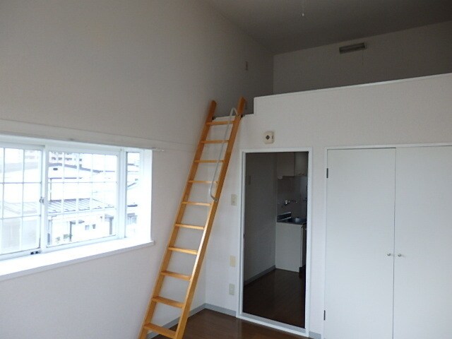 ソレアード六丁目の物件内観写真