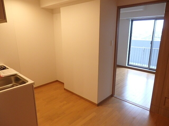 イーストフォートの物件内観写真