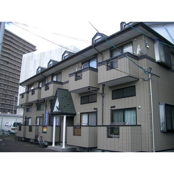 伊藤賃貸住宅　ＷＥＳＴの物件外観写真