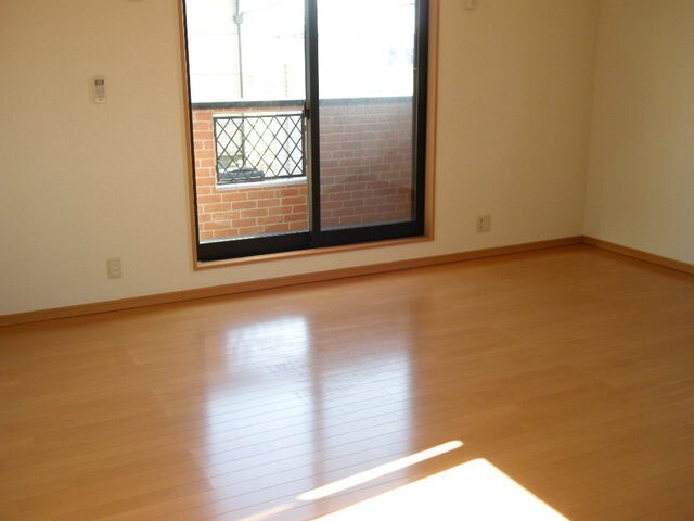 エスト・ハナセンの物件内観写真