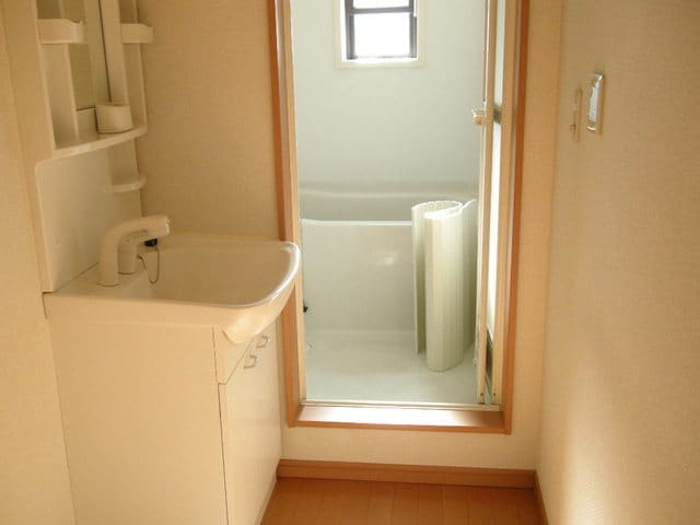 エスト・ハナセンの物件内観写真