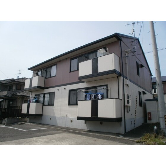 セジュールリベルテＡの物件外観写真