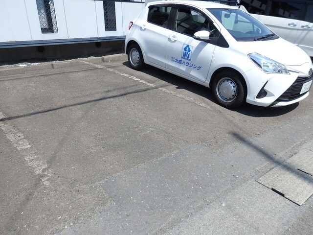 熱田ハイツの物件外観写真