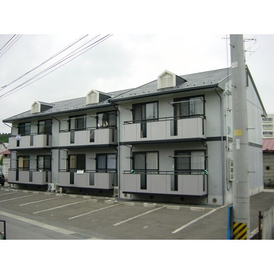 熱田ハイツの物件外観写真