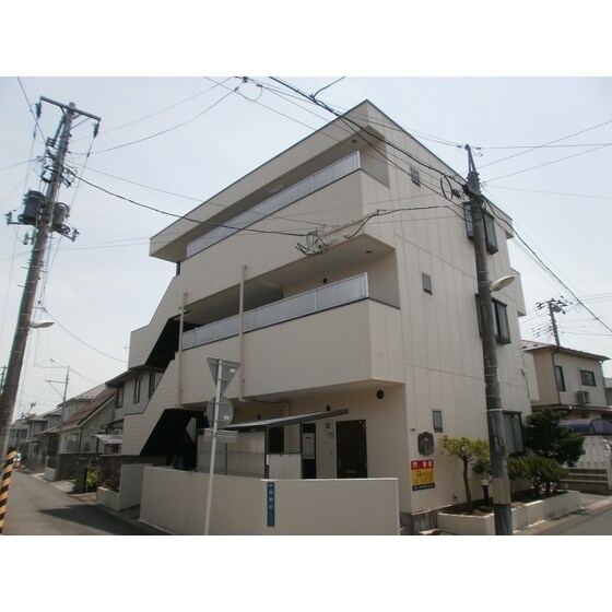 アメニティゾーン白萩の物件外観写真