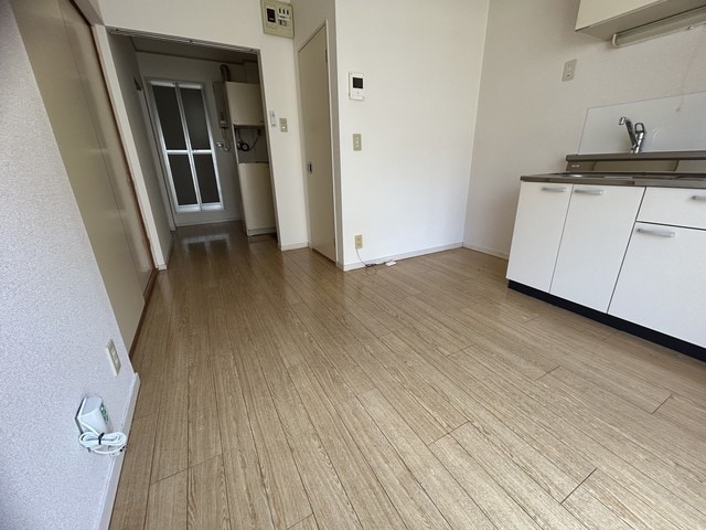 エステートピア赤井Ｂの物件内観写真