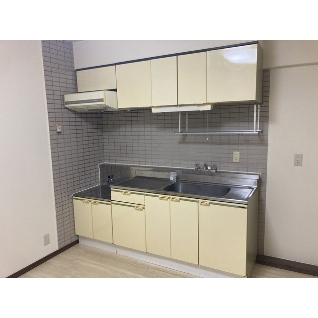 インペリアル本丸の物件内観写真