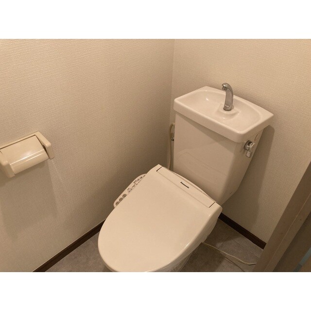 インペリアル本丸の物件内観写真