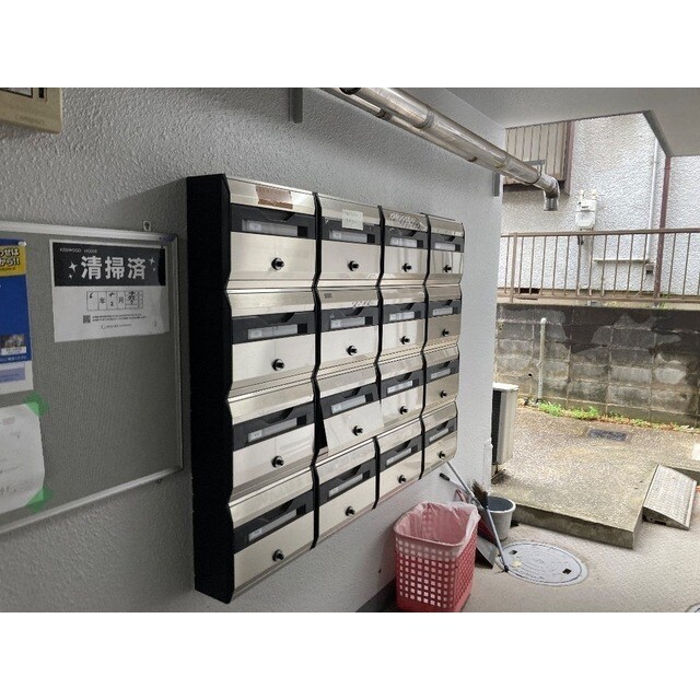 KENWOOD　HOUSEの物件内観写真