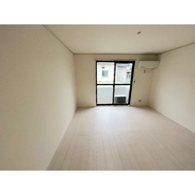 アンビション院内の物件内観写真